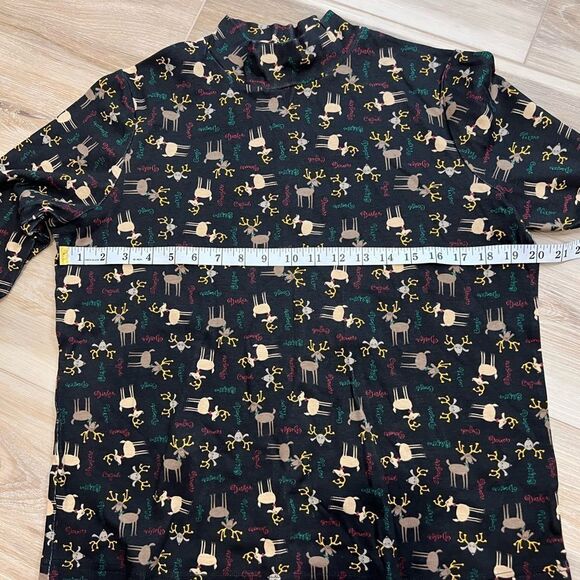 KIM ROGERS Christmas Reindeer Mock Neck Top Size Medium - Picture 5 of 7